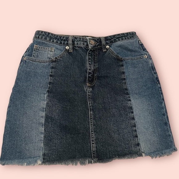 BDG Dresses & Skirts - BDG URBAN OUTFITTERS RAW HEM DENIM SKIRT MEDIUM